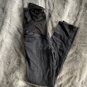 Black maternity jeans